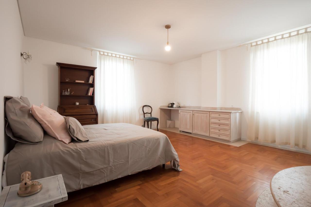 L'Andito Carpi Buitenkant foto